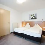 Aparthotel Tannenhof 3*