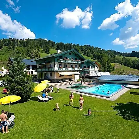 Tannenhof 3* Wagrain
